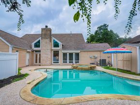 16402 Clearcrest Drive, Houston TX 77059