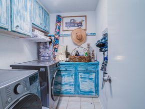 16402 Clearcrest Drive, Houston TX 77059