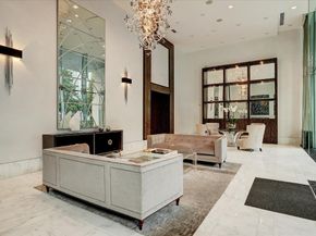 2727 Kirby Drive 27J, Houston TX 77098