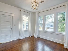 608 Enid Street, Houston TX 77009
