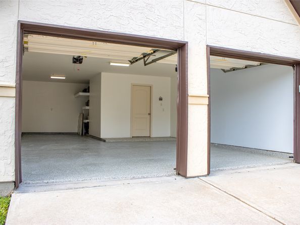 3920 pinecrest peak Drive N, Spring TX 77386