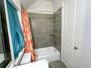 3920 pinecrest peak Drive N, Spring TX 77386