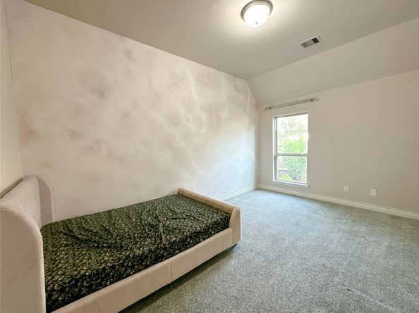 3920 pinecrest peak Drive N, Spring TX 77386