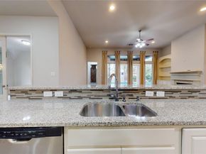 3920 pinecrest peak Drive N, Spring TX 77386