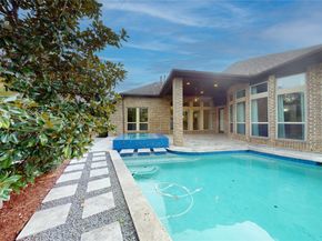 3920 pinecrest peak Drive N, Spring TX 77386