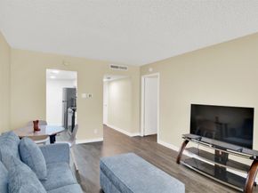 1800 Lavaca Street 312, Austin TX 78701