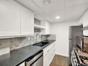 1800 Lavaca Street 312, Austin TX 78701