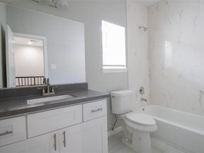 324 Gans Street B, Houston TX 77029