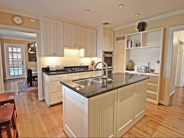 1216 S Shepherd Drive, Houston TX 77019