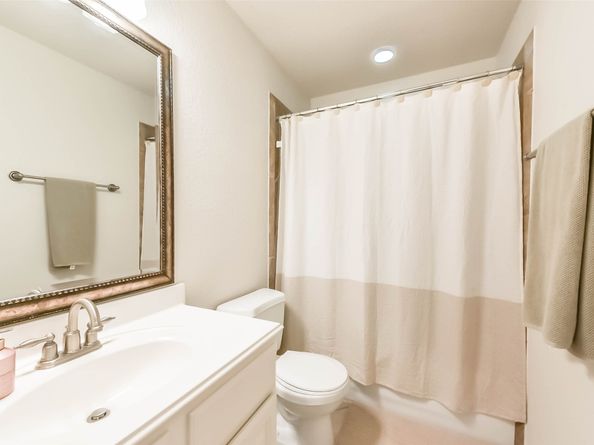 12111 Wind Cove Place Court, Humble TX 77346