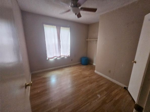 2750 Holly Hall Street 712, Houston TX 77054