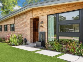 10159 Brinwood Drive, Houston TX 77043