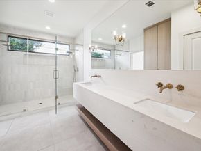10159 Brinwood Drive, Houston TX 77043