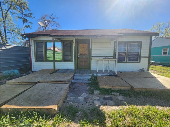 19530 Dunbar Avenue, Houston TX 77338