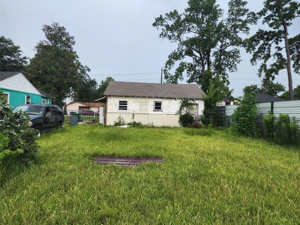 19530 Dunbar Avenue, Houston TX 77338