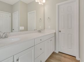 2926 Grand Hawthorne Road, Conroe TX 77385