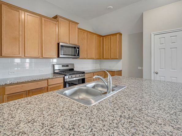 2926 Grand Hawthorne Road, Conroe TX 77385