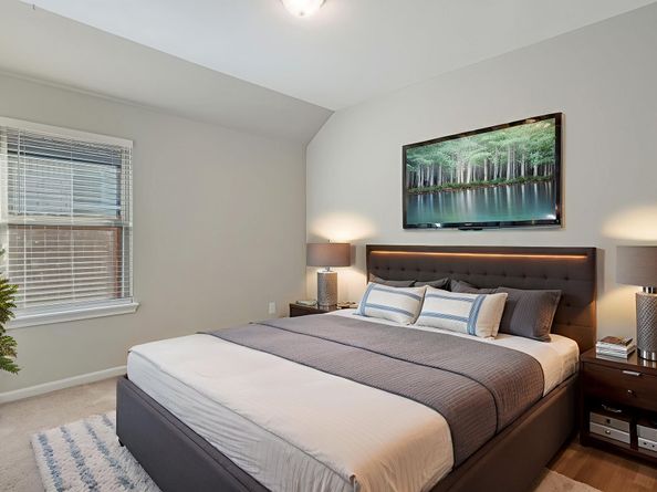 2926 Grand Hawthorne Road, Conroe TX 77385