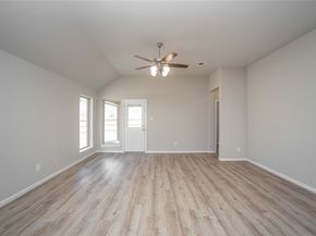 2926 Grand Hawthorne Road, Conroe TX 77385