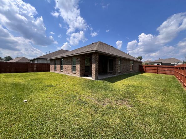 2926 Grand Hawthorne Road, Conroe TX 77385