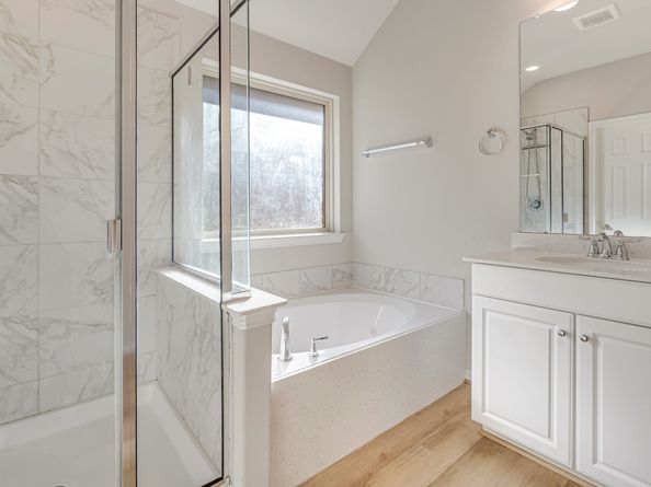 2926 Grand Hawthorne Road, Conroe TX 77385