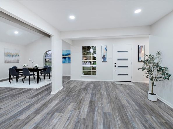 5702 Indigo Street, Houston TX 77096