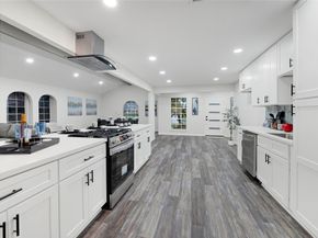 5702 Indigo Street, Houston TX 77096