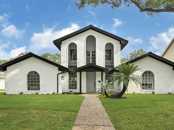 5702 Indigo Street, Houston TX 77096