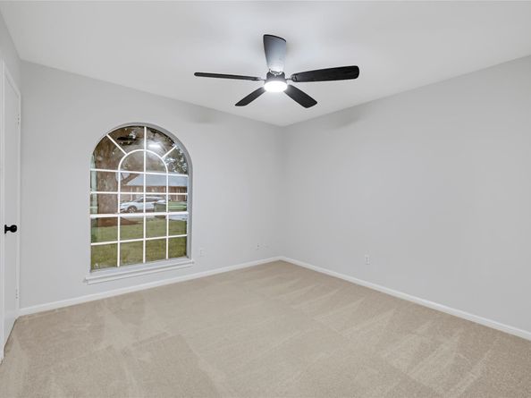 5702 Indigo Street, Houston TX 77096