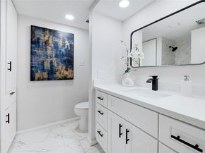 5702 Indigo Street, Houston TX 77096