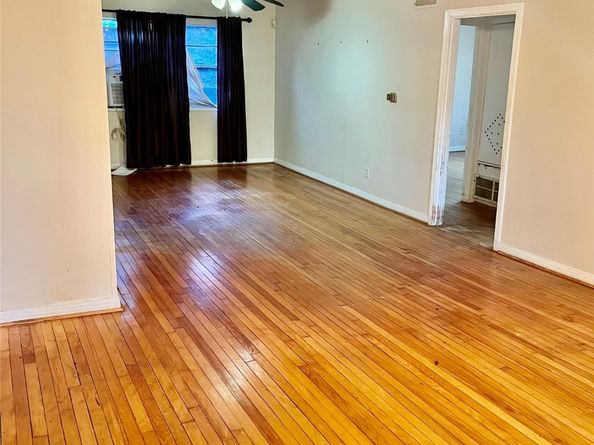 3233 Rosedale Street, Houston TX 77004