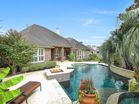 28330 Lauren Cove Lane, Spring TX 77386