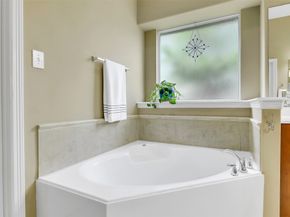28330 Lauren Cove Lane, Spring TX 77386