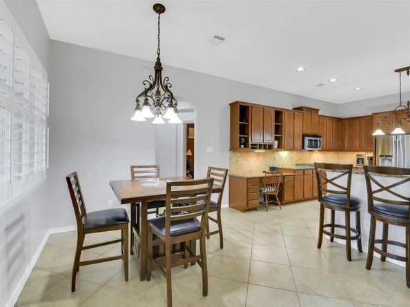 28330 Lauren Cove Lane, Spring TX 77386