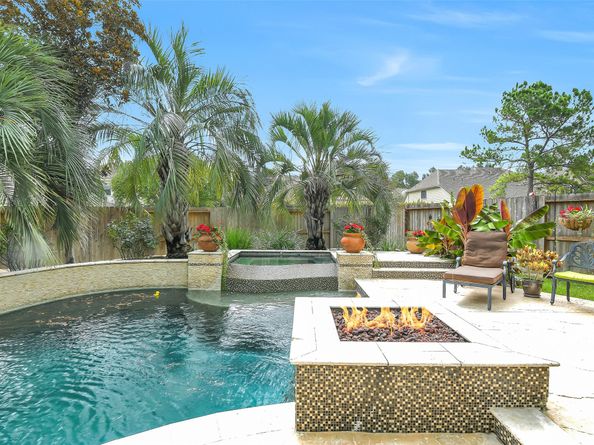 28330 Lauren Cove Lane, Spring TX 77386