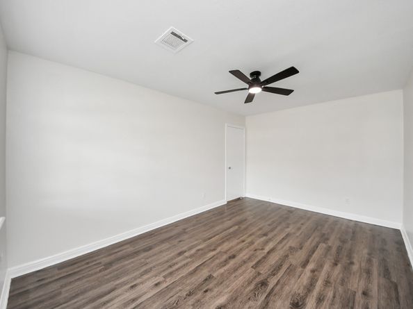 9611 Bertwood Street, Houston TX 77016