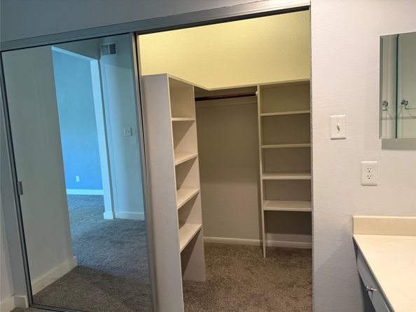 11711 Memorial Drive 585, Houston TX 77024