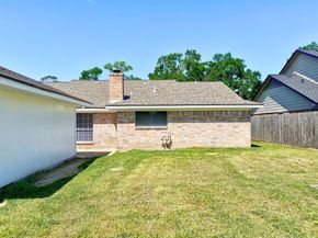 415 Sevenhampton Lane, Houston TX 77015