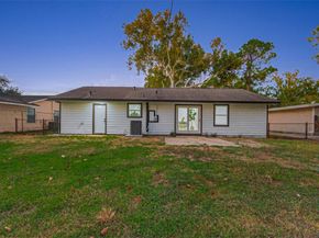 7131 Mobud Drive, Houston TX 77074