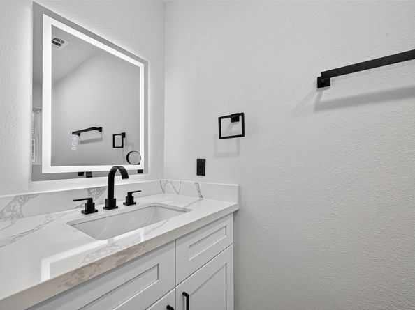 7131 Mobud Drive, Houston TX 77074
