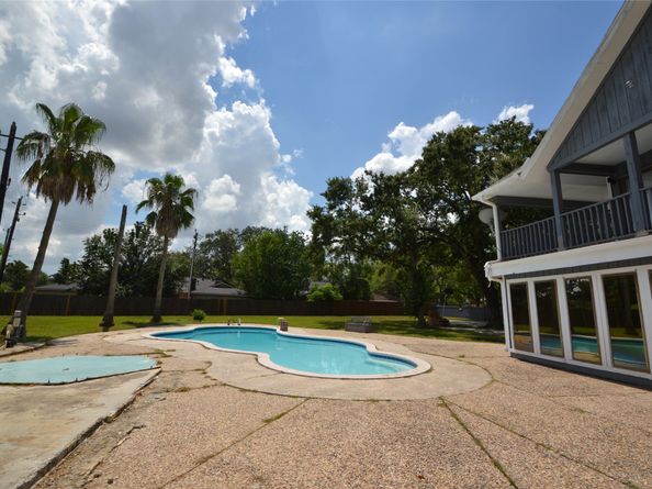 6918 BENT BRANCH Drive, Houston TX 77088