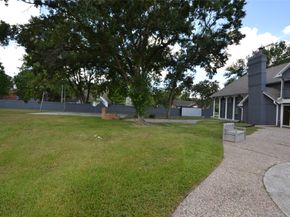 6918 BENT BRANCH Drive, Houston TX 77088