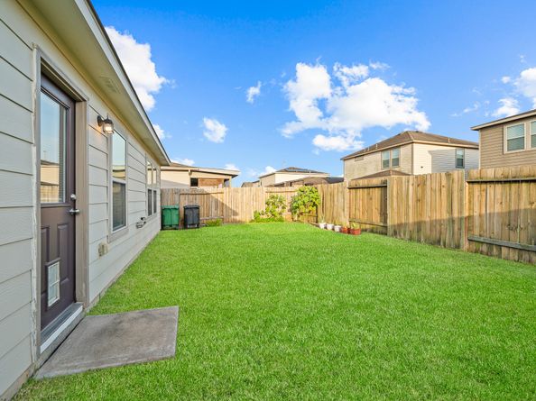 6806 Brimridge Lane, Houston TX 77048