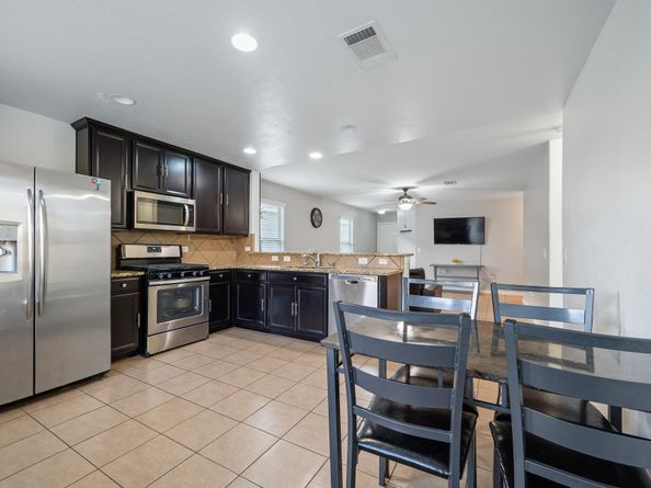 6806 Brimridge Lane, Houston TX 77048