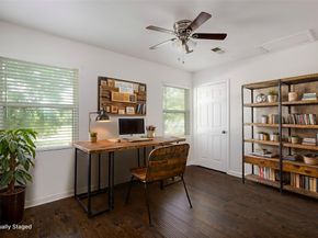 5911 W West Bellfort Avenue, Houston TX 77035