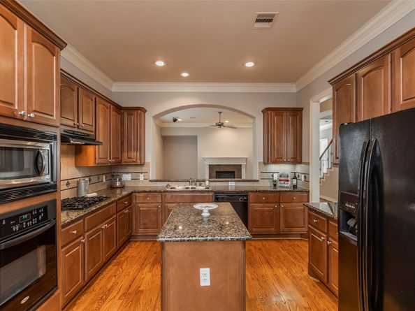 10126 Holly Chase Drive, Houston TX 77042