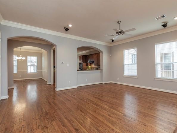10126 Holly Chase Drive, Houston TX 77042