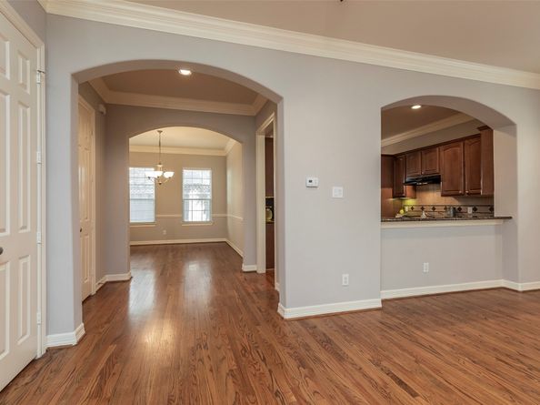 10126 Holly Chase Drive, Houston TX 77042