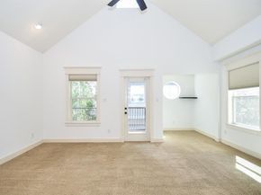 1013 W 16th Street, Houston TX 77008