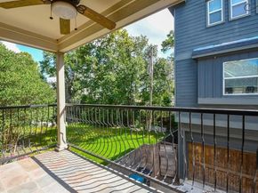 1013 W 16th Street, Houston TX 77008